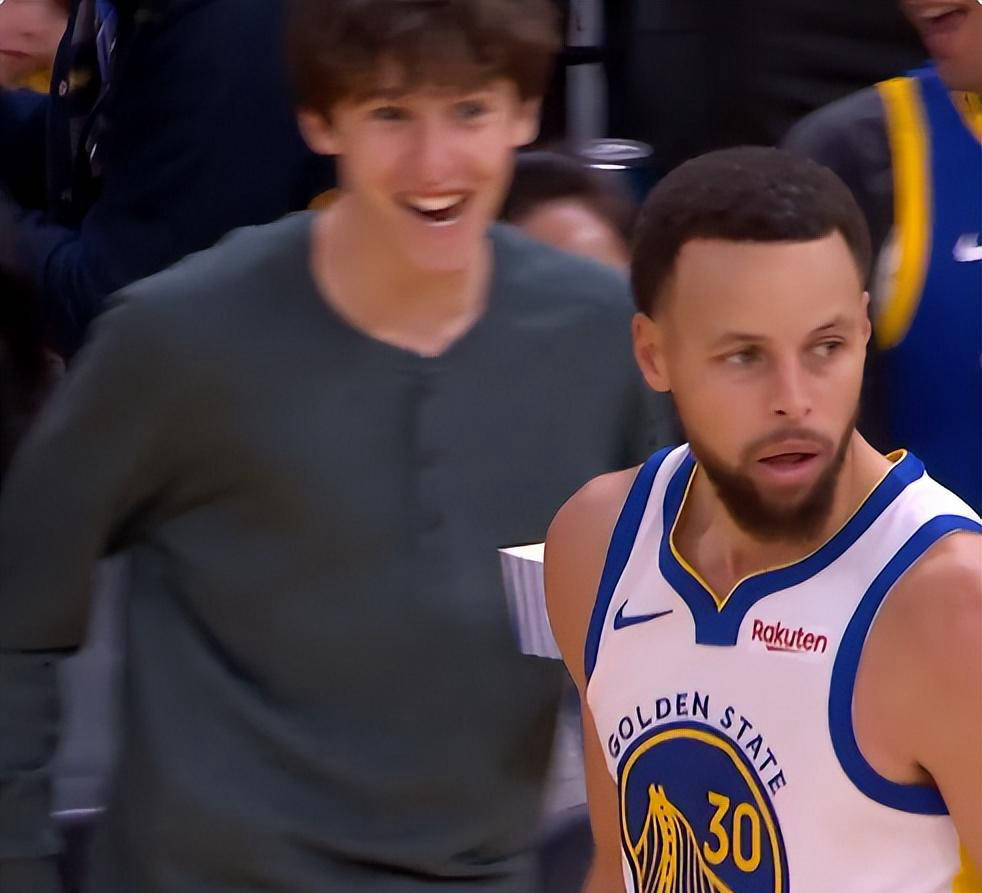 AYX-库里在老鹰比赛中势不可挡，高光表现引发热议！的简单介绍